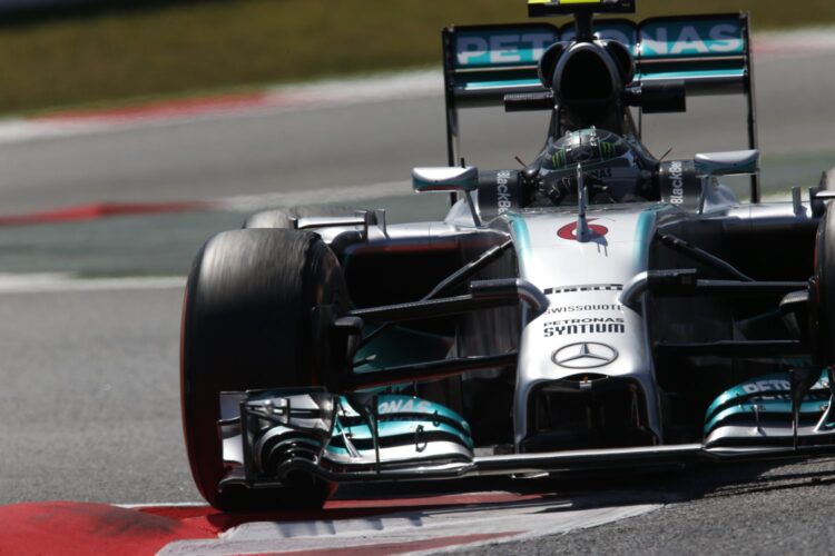 Mercedes increases gap over rivals in Spain