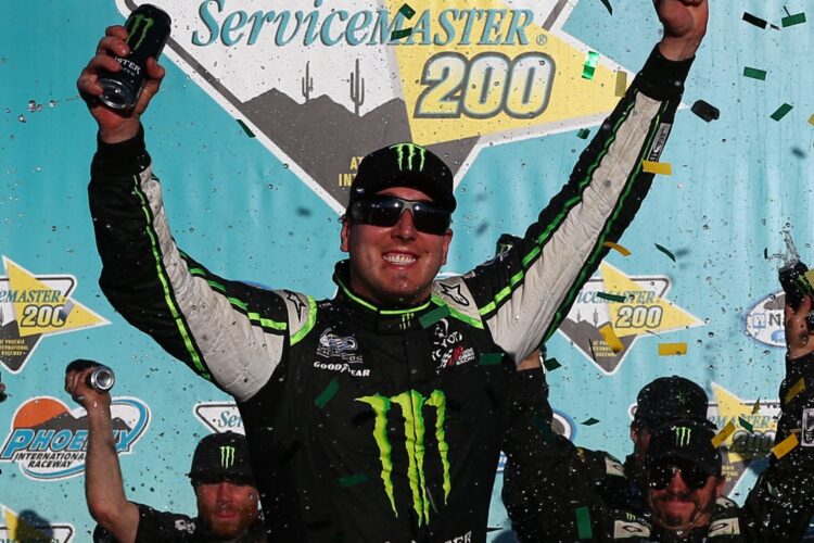 Busch dominates Nationwide race