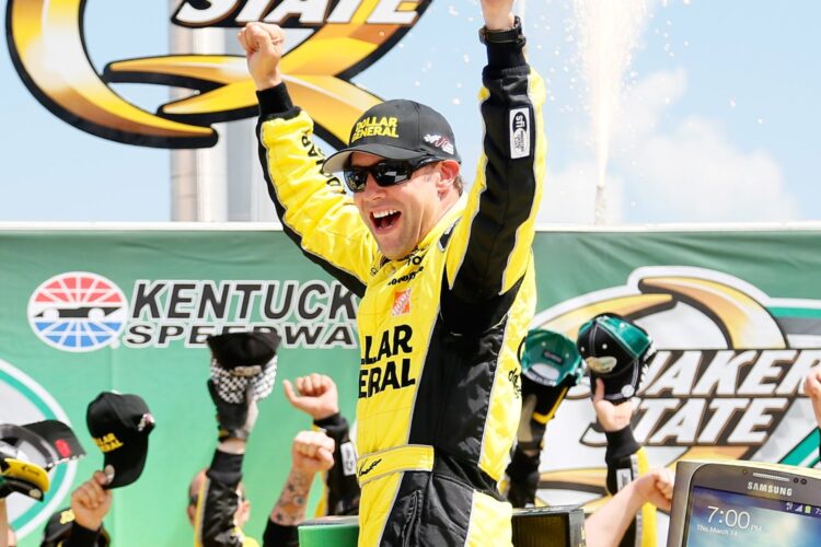 Kenseth wins in Kentucky