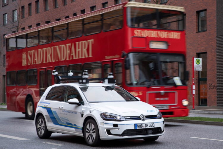 Volkswagen puts ‘level-4’ self-driving cars to the test on the streets of Hamburg