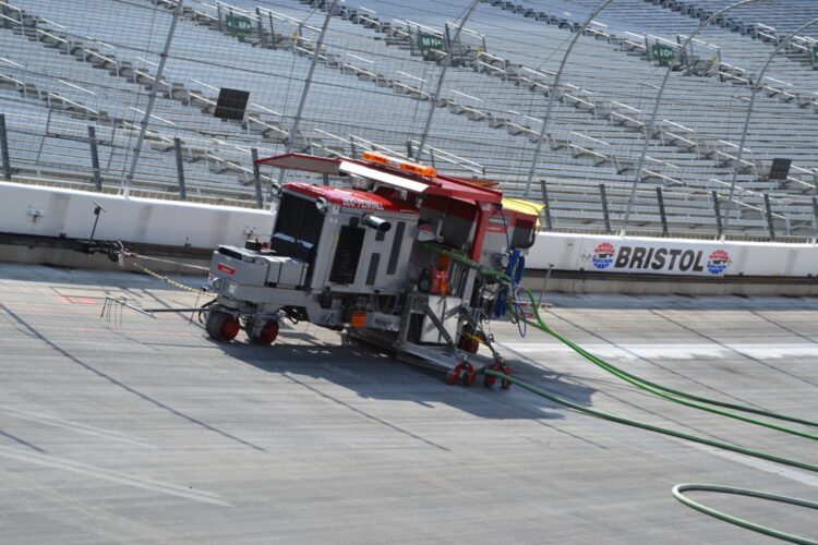 Bristol Motor Speedway will remove progressive banking