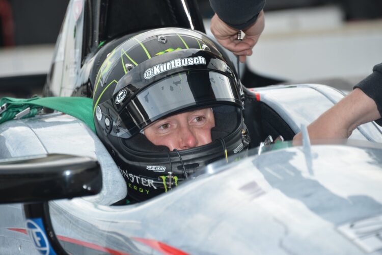 Kurt Busch has sore hands after IndyCar tests