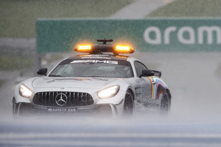 Rain delays start of Styrian GP qualifying