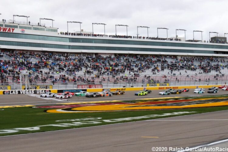 Rain delays Las Vegas Xfinity race to 7:30 p.m. ET Sunday