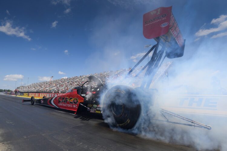 NHRA resumes season in front of limited crowds