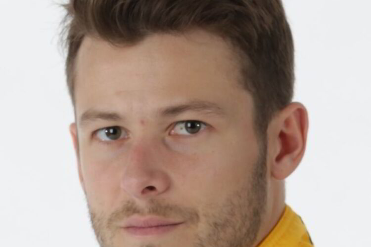 Marco Andretti back with Andretti Autosport