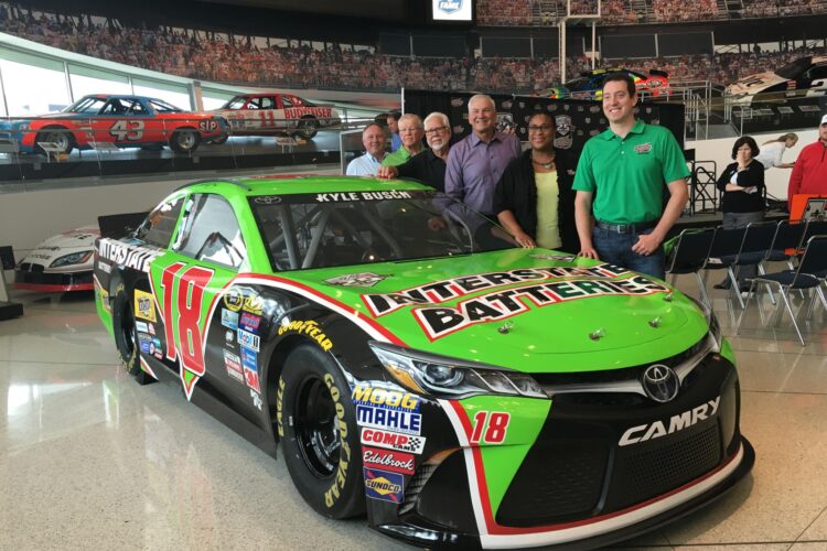 Kyle Busch To Run Throwback Scheme For Joe Gibbs Racing’s 25th Anniversary