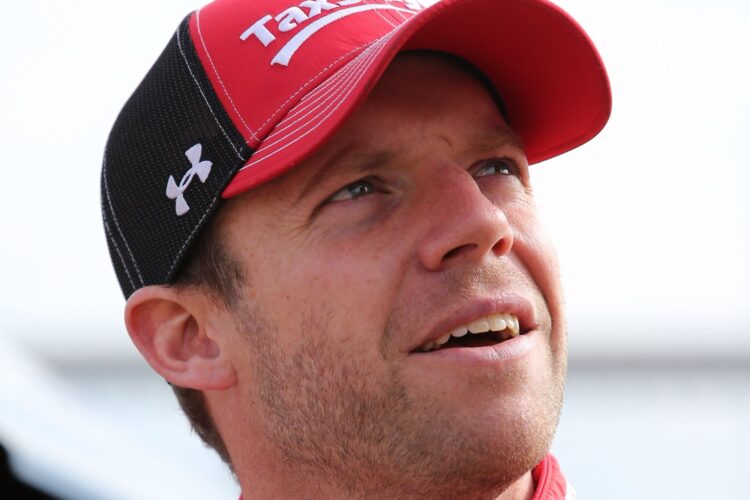 Regan Smith joins Fox Sports’ NASCAR broadcasts in 2018