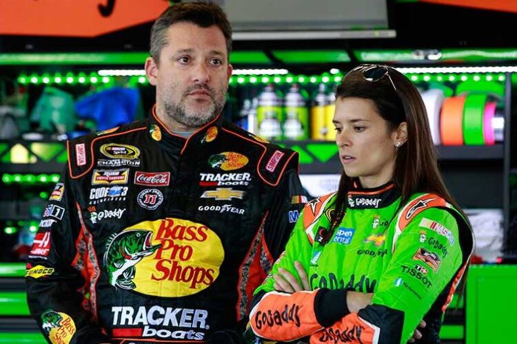 SHR announces new crew chiefs for Stewart, Patrick