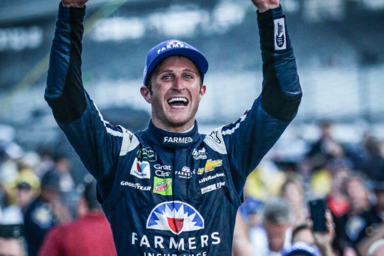 Kasey Kahne Wins Wild Race at Indy