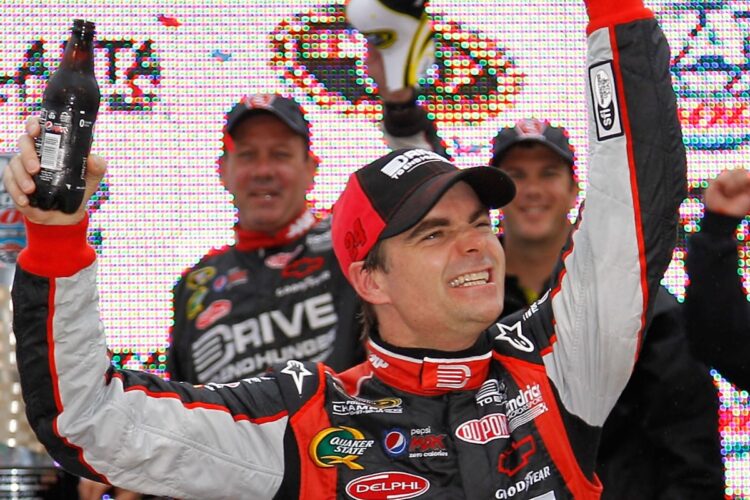 Jeff Gordon gets win No. 85 in Atlanta