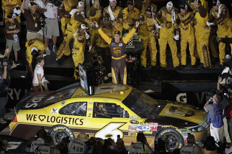 David Ragan wins Coke Zero 400 at Daytona