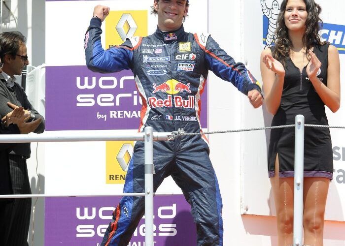 Jean-Eric Vergne wins again, takes point lead