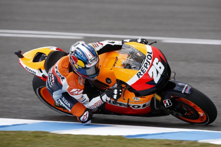 Pedrosa takes pole with Stoner in second