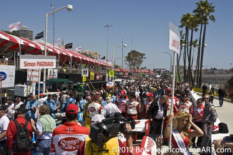 Long Beach revs up for Grand Prix