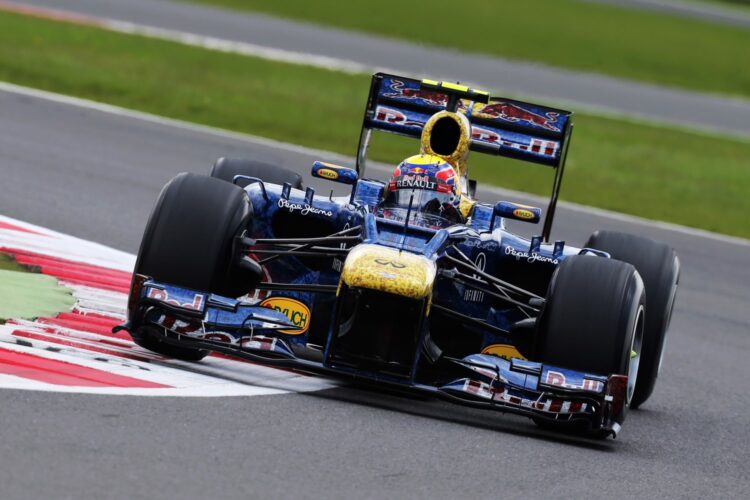 Webber beats Alonso at Silverstone