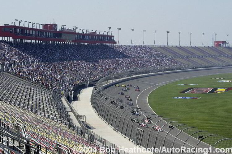 Fontana track surface bumpy for IndyCars