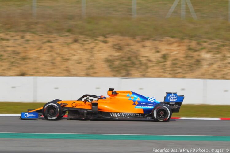 Barcelona Test 2 Day 2: Sainz Jr. ends day on top