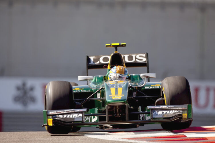 Esteban Gutierrez on top in 2011 GP2 Friday practice