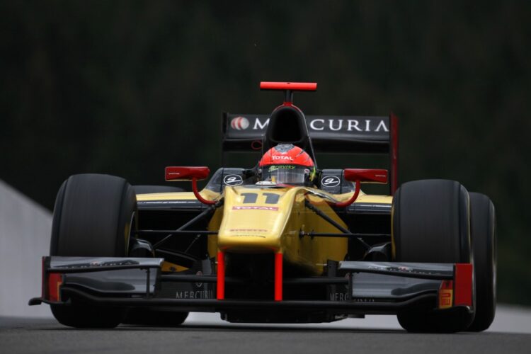 Romain Grosjean sets the early GP2 pace in Spa