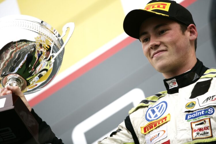 Richie Stanaway wins on GP3 debut