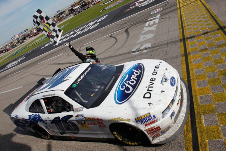 Bayne Scores 1st Career Nationwide Series Win