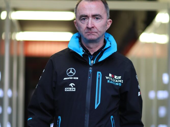 Scenes from F1 Testing in Barcelona Day 4