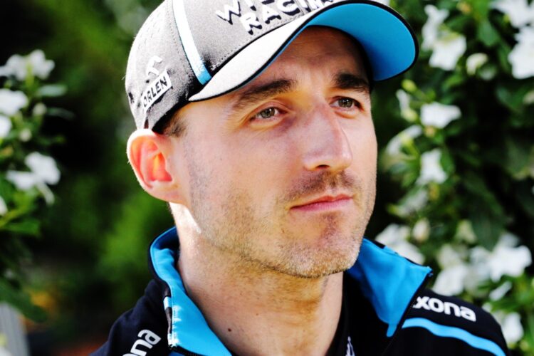 Kubica sponsor says too early to consider 2020