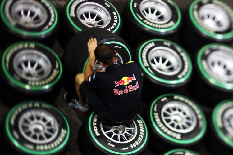 Rumor: Bridgestone bids to get F1 tire supply contract  (Update)