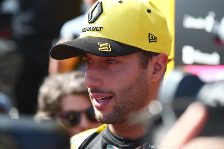 Renault ‘can afford’ to pay Ricciardo – Abiteboul