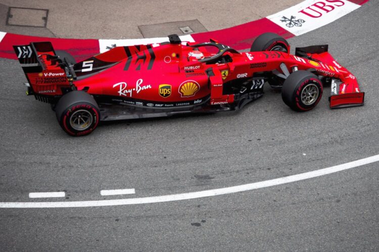 Vettel denies Ferrari suspension problem