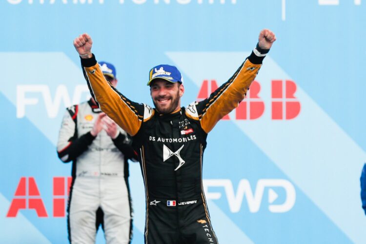 Vergne victorious in Sanya showdown, avoids penalty