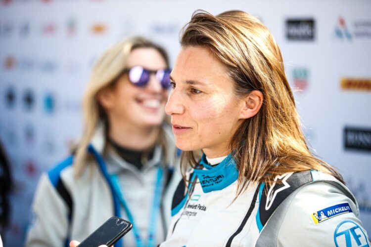 De Silvestro fastest female in Formula E test