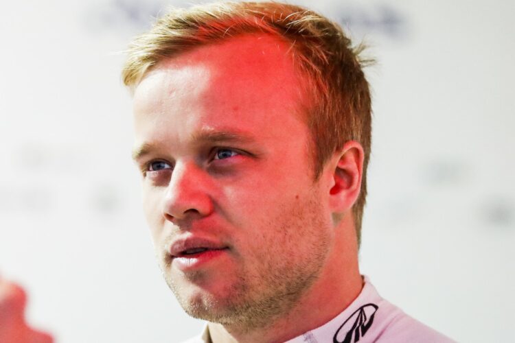 Video: Rosenqvist explains how he lost control at Indy