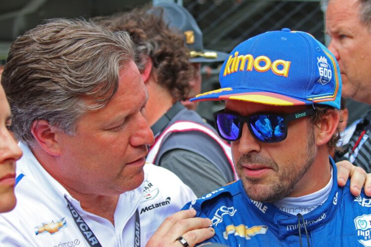 The time is now for an IndyCar team to steal Alonso from McLaren