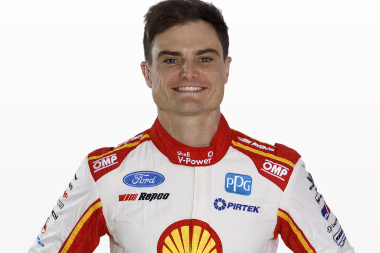 Slade and D’Alberto complete 2020 Shell V-Power Racing Driver Line-Up