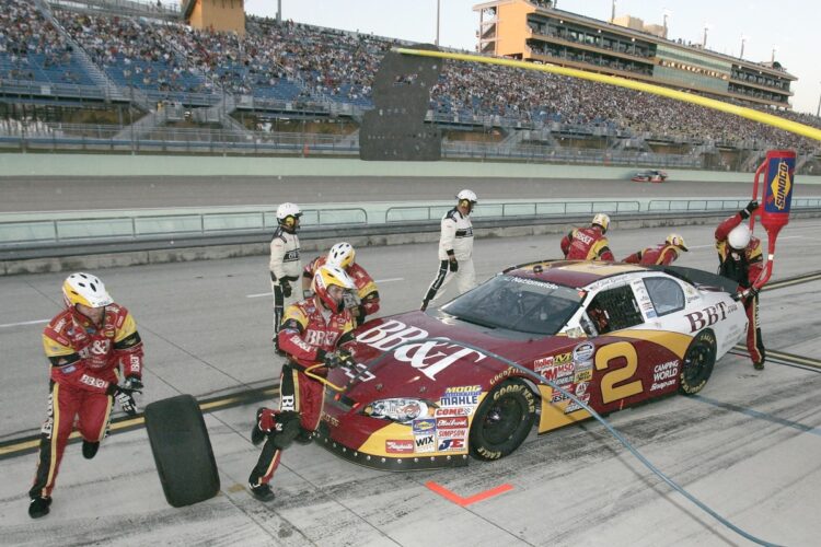 5 titles could be decided at Homestead in 2009