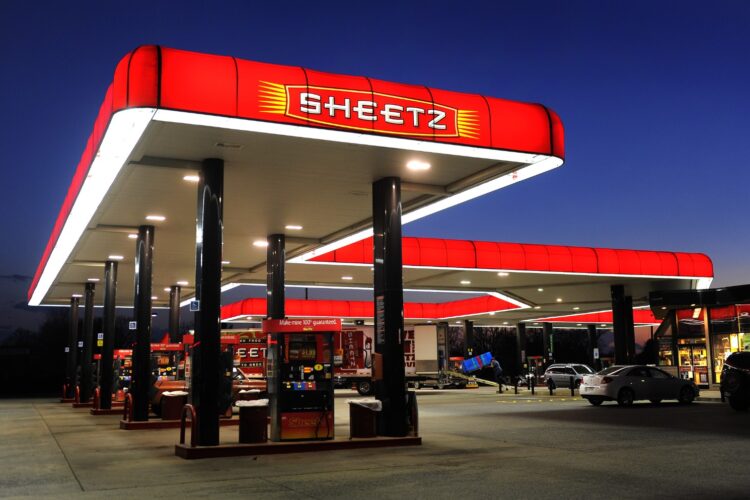 Sheetz Signs As Richmond Raceway’s Official Convenience Store