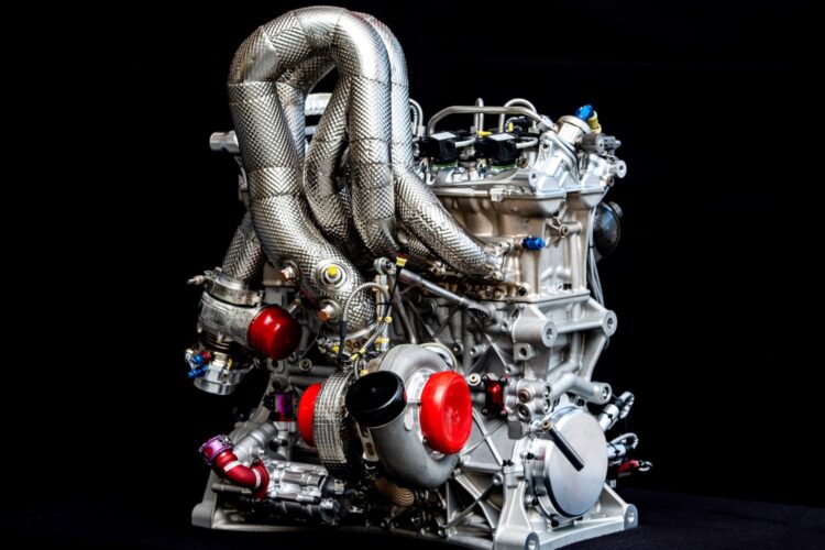 Lightweight, efficient, powerful: the new Audi turbo engine for the DTM