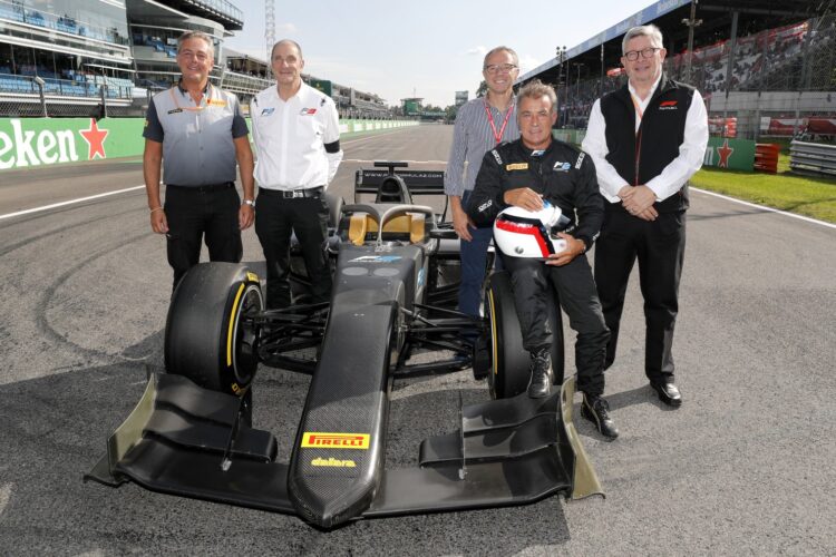 Jean Alesi exhibits 18-inch F2 Pirelli tires at Monza (Update)