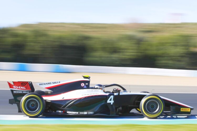 De Vries ends F2 pre-season testing on top