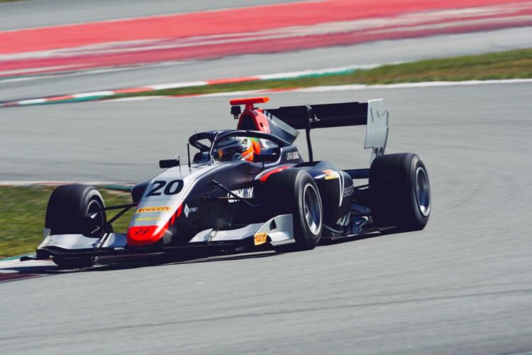 Leonardo Pulcini ends Barcelona test on top