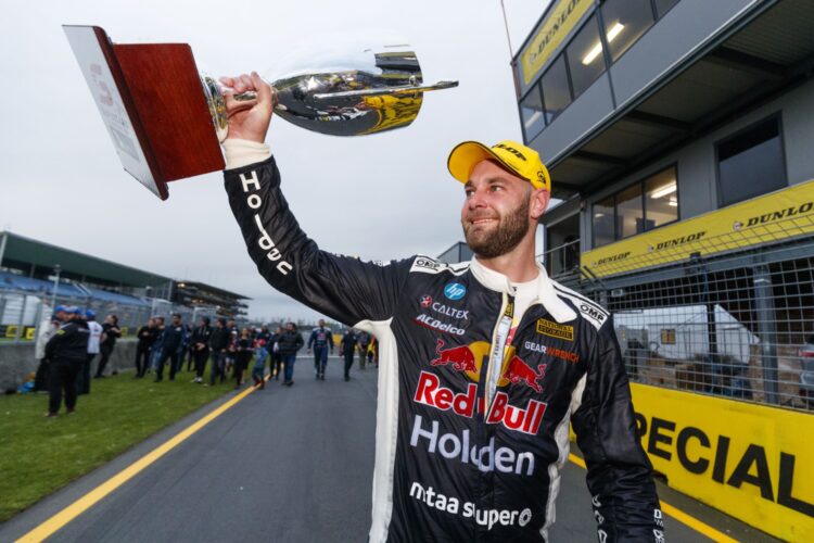 Van Gisbergen claims emotional victory on home soil in Auckland