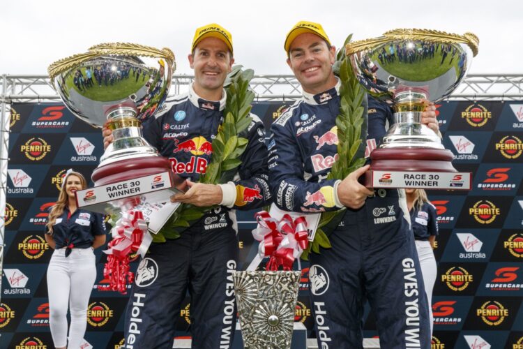 Whincup and Lowndes reign supreme at Sandown, McLaughlin Champ