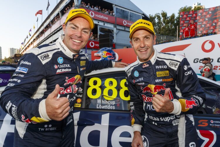 Whincup and Lowndes win opening race in Surfers Paradise