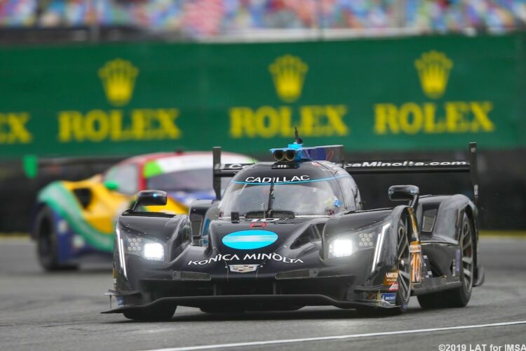 Alonso wants to buy Rolex 24 winning car