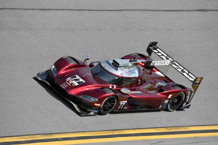 Mazda and Corvette gain pit stall advantage in fake qualifying session