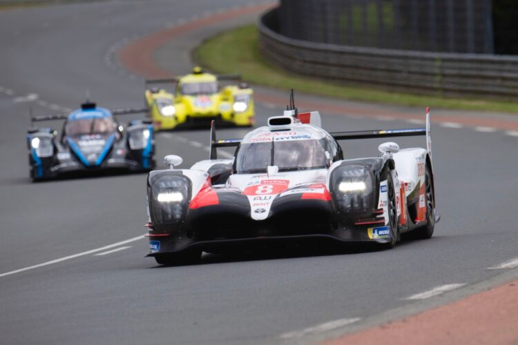 LeMans 24 hour 4: Toyotas still 1-2