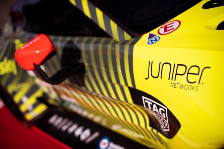 Juniper Networks sponsors Aston Martin team