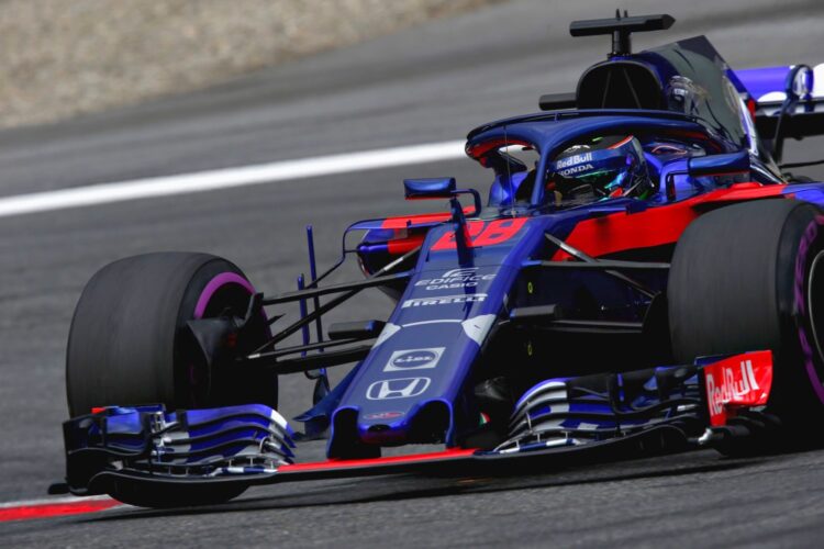 Toro Rosso STR14 passes FIA’s crash tests